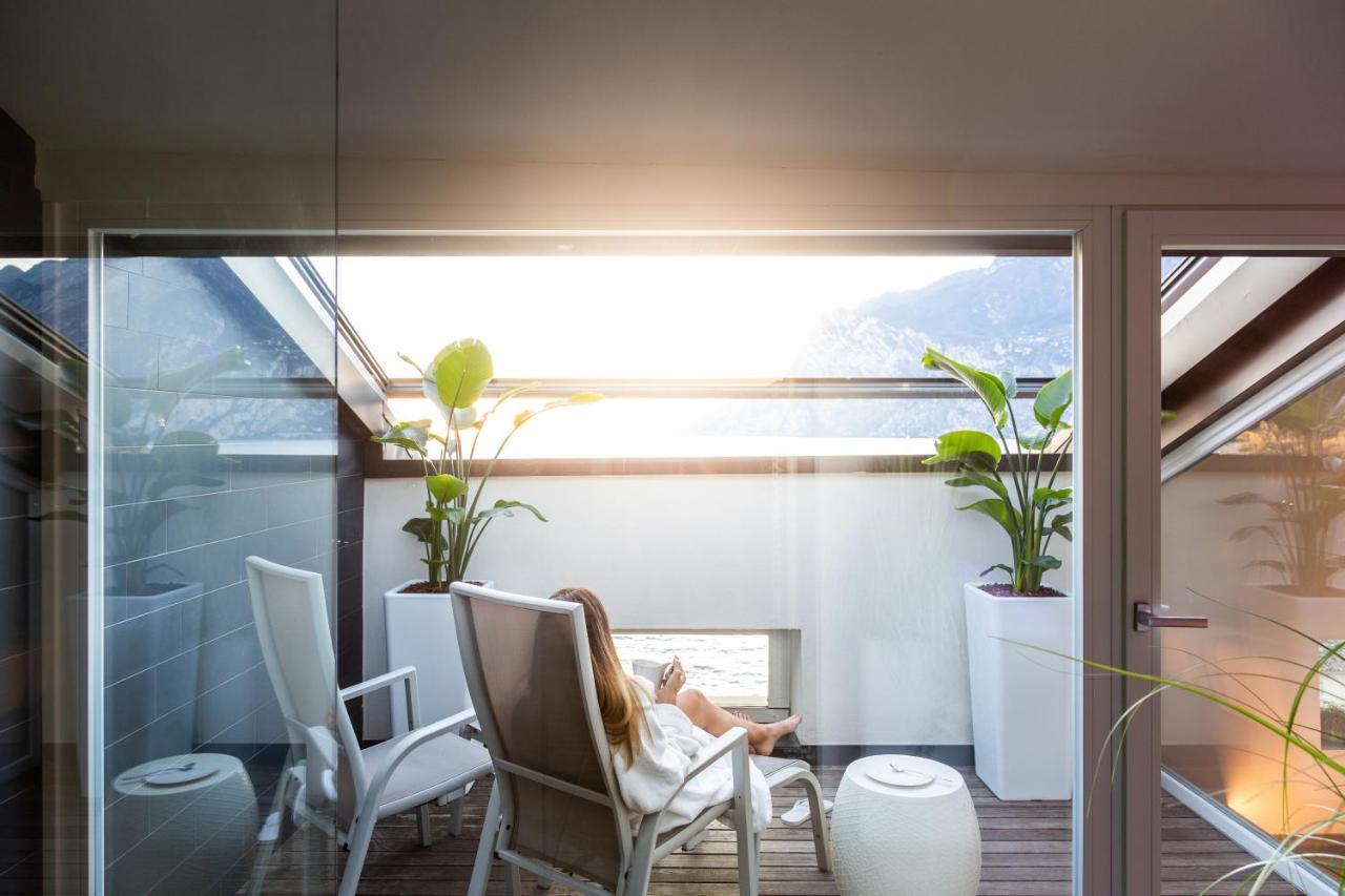 Hotel Lago Di Garda Nago Dış mekan fotoğraf
